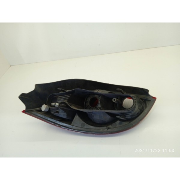 Lanterna Celta 2015 Direita Fume Original