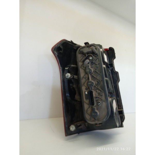 Lanterna Montana  Esquerda 2013 A 2020 Original Esquerdo/motorista Vermelho