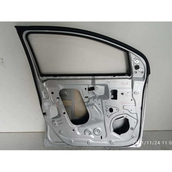 Porta Captiva Dianteira Esquerda 2008 2010 2012 2014 2016