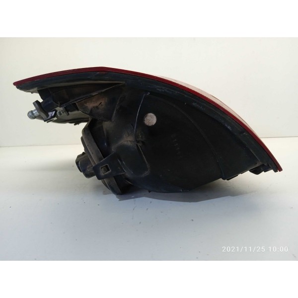 Lanterna Montana Traseira Esquerda 2013 A 2022 Original Esquerdo/motorista Vermelho