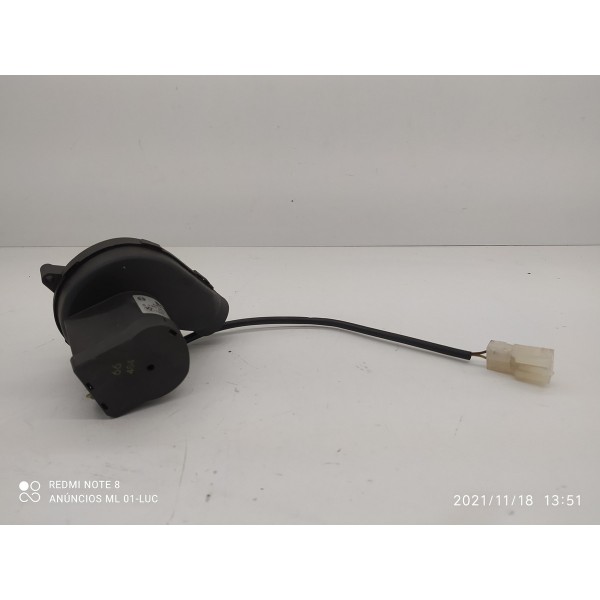 Cooler Caixa Fusíveis Bmw X5 645 X6 0130002840