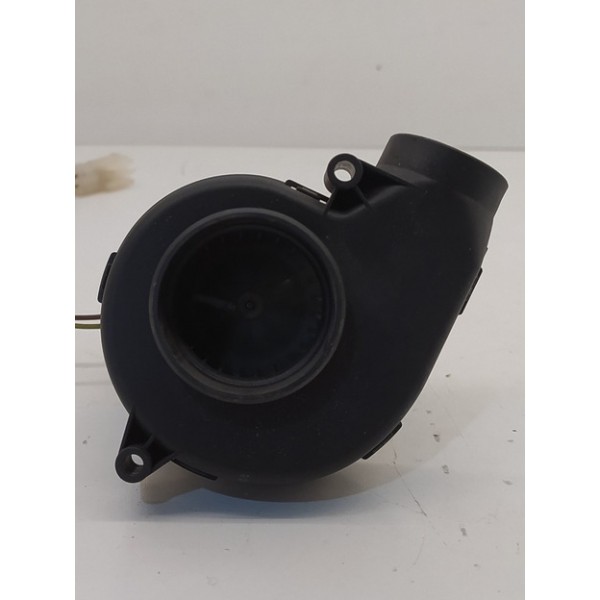 Cooler Caixa Fusíveis Bmw X5 645 X6 0130002840