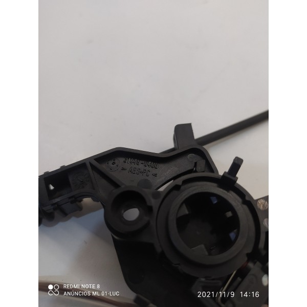 Trava Descanso Braco Bmw  645ci 2005