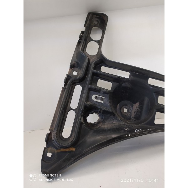 Guia Parachoque Bmw 645ci E60 Traseiro Esquerdo 51127008839
