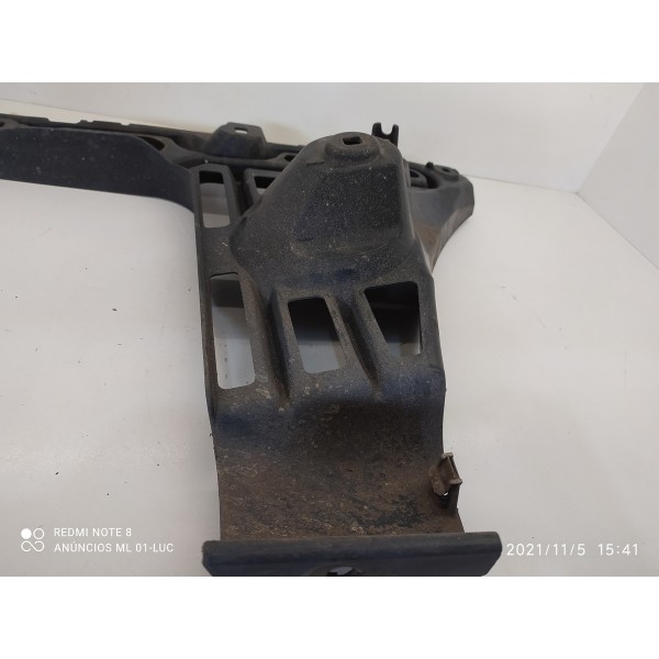 Guia Parachoque Bmw 645ci E60 Traseiro Esquerdo 51127008839