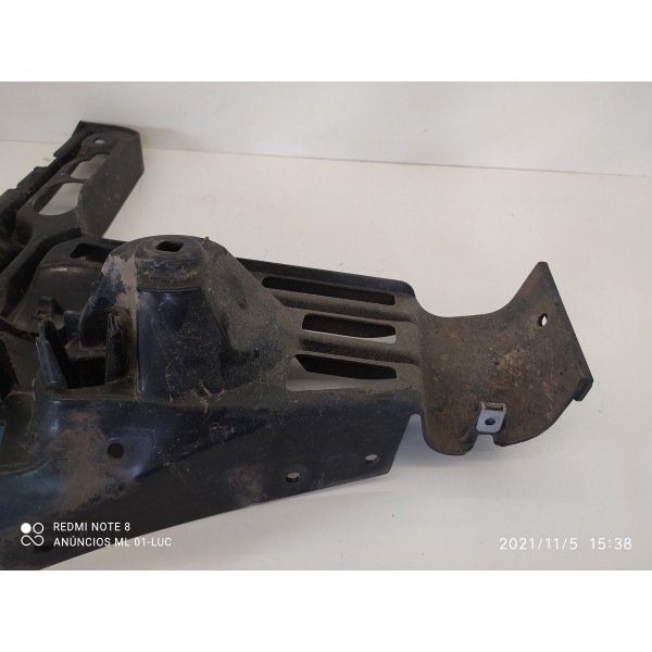 Guia Parachoque Bmw 645ci Traseiro Direito 51127008840