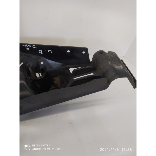 Guia Parachoque Bmw 645ci Traseiro Direito 51127008840