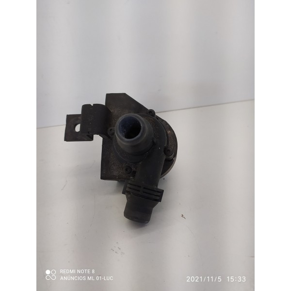 Bomba Auxiliar Bmw 645ci V8 E60 E61 E63 E64 6922646