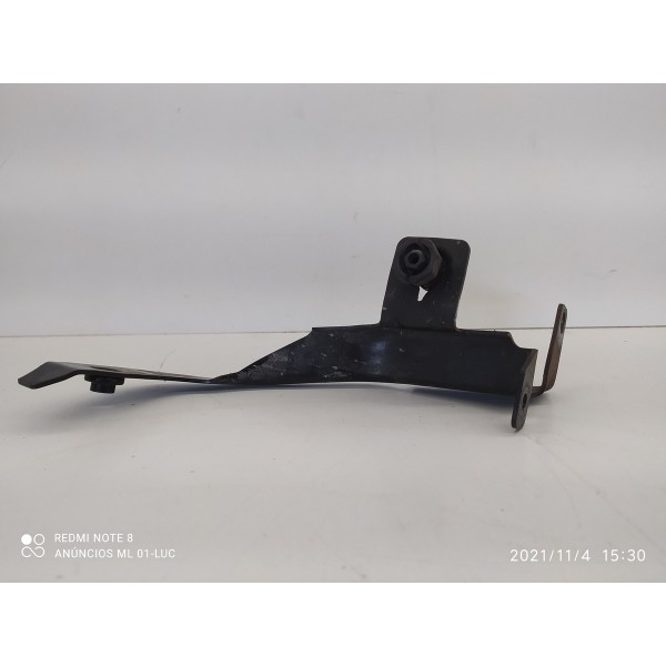 Suporte Paralama Bmw 645ci 2005/2009 Serie 6 7060812