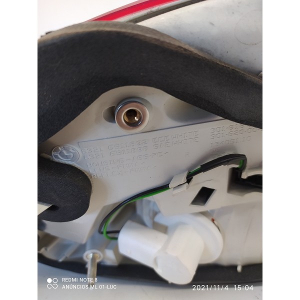 Lanterna Bmw 645ci 645i Direita 2005  63216911892 Direito/passageiro Vermelho