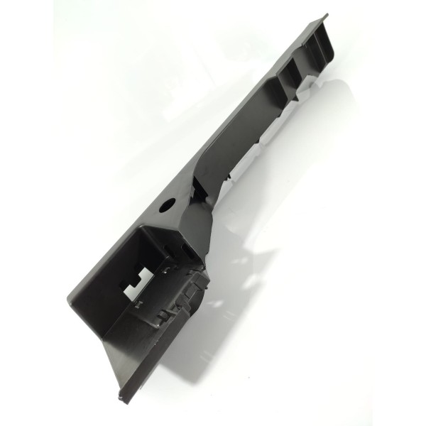 Acabamento Porta Malas Mercedes Gla200 250 Direito