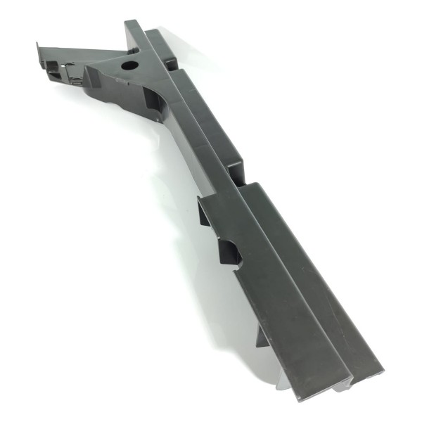 Acabamento Porta Malas Mercedes Gla200 250 Direito