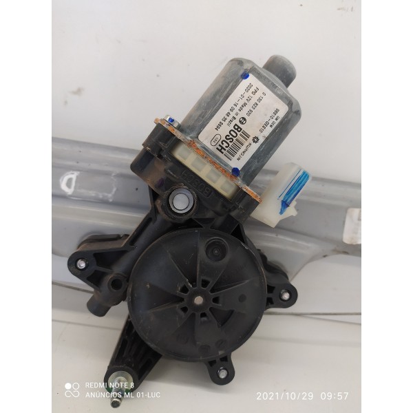 Maquina Vidro Tracker Dianteira Direita 2020/2025 0130823920