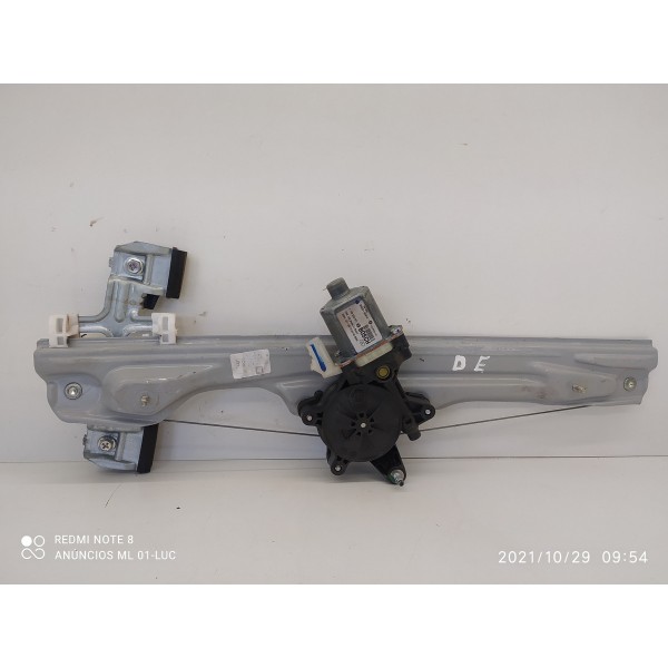 Maquina Vidro Tracker Dianteira Esquerd 2020/2025 0130823921