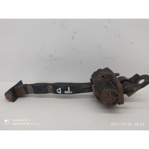 Limitador Porta Tracker Traseiro Direito 2020 2021 3034 Orig