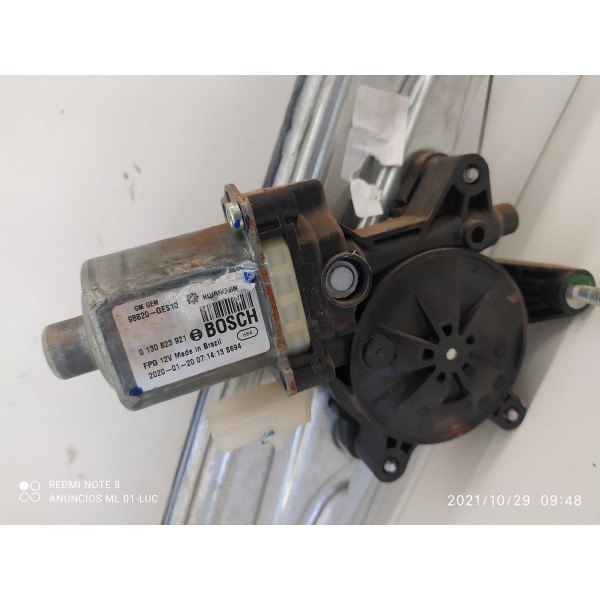 Maquina Vidro Tracker Traseir Esque 2020/2025 0130823921