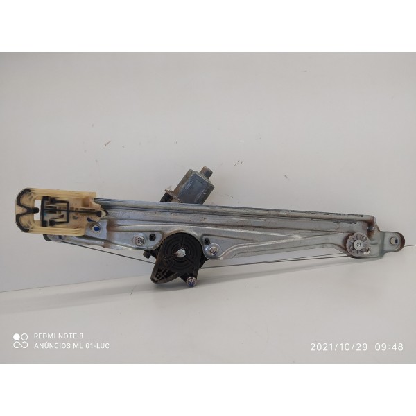 Maquina Vidro Tracker Traseir Esque 2020/2025 0130823921