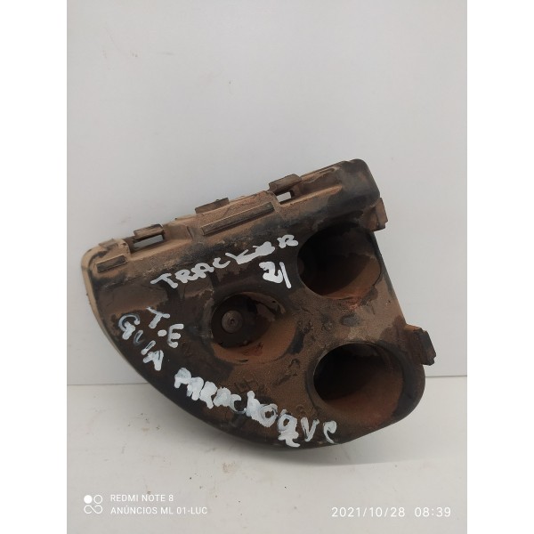 Guia Parachoque Tracker Traseiro Esq 2020 2021/2024 26279904