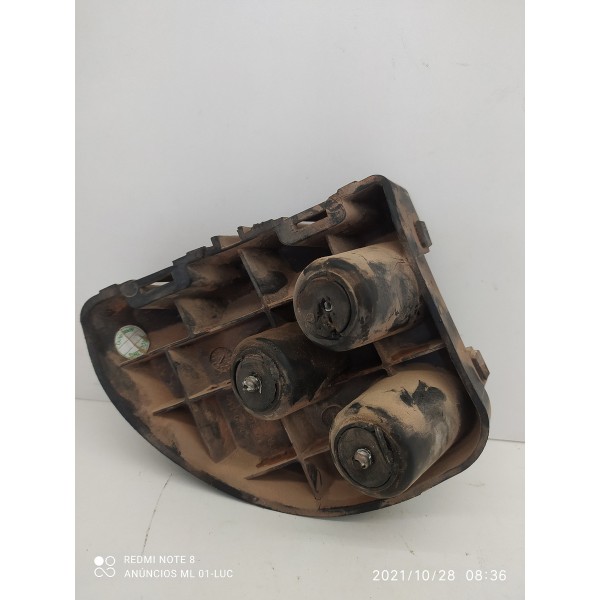 Guia Parachoque Tracker Traseiro Dir 2020 2021/2024 26279905