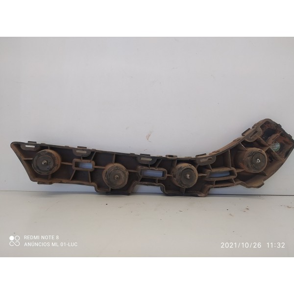 Guia Parachoque Tracker Traseiro Direito 2020/2024 26279909