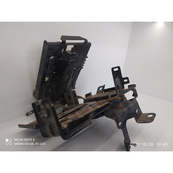 Suporte Bateria Tracker 2020 2021 2022 2023 2024 26300275