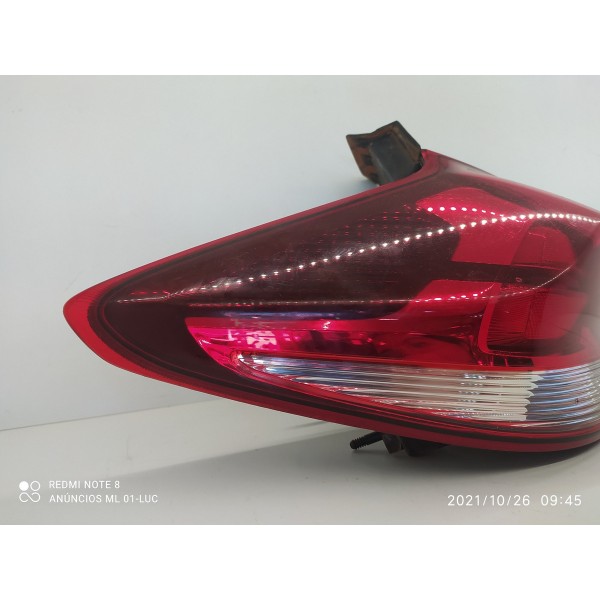 Lanterna Tracker Esquerda Sem Led 2020/2024 26344408 Esquerdo/motorista Vermelho