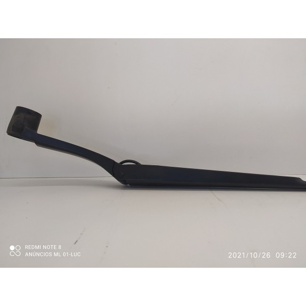 Braço Limpador Parabrisa Tracker Direito 2020/2025