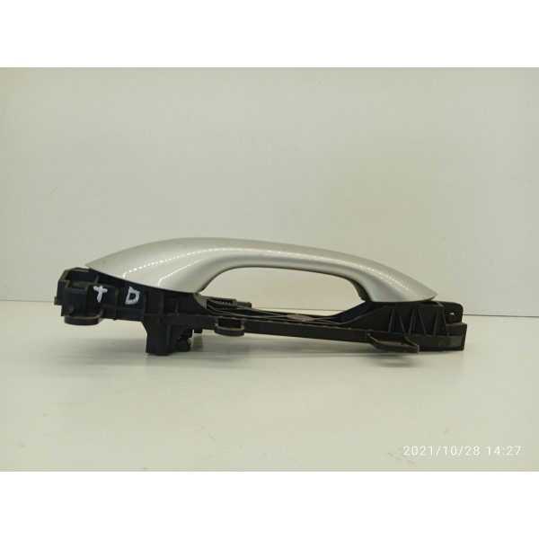 Maçaneta Externa Tracker Traseira Direita 2020/2024 Original Prateado Traseira