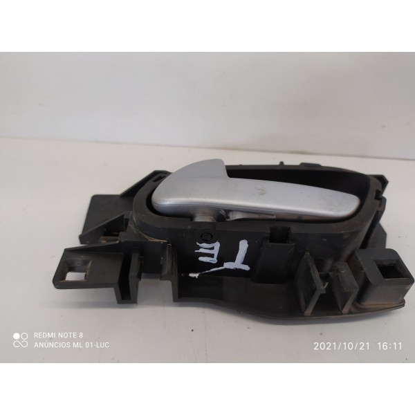 Maçaneta Interna Peugeot 208 Traseira Esquerda2014 A 2019 Cromado Traseira