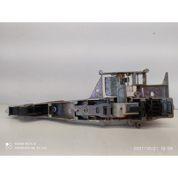 Maçaneta Externa Peugeot 208 Dianteira Direita 2014/2019 Vermelho