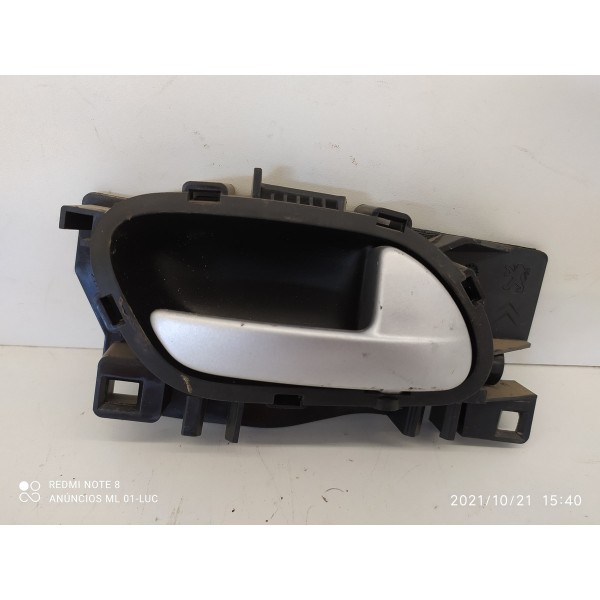 Macaneta Interna Peugeot 208 Traseira Direita 2014 A 2019 Traseira