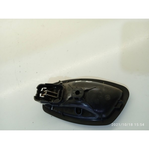 Macaneta Interna Fluence Dianteira Direita 2011/17 826720001 Cromado Dianteira/traseira