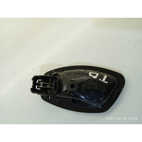 Macaneta Interna Fluence Direita 2011 2012 A 2017 826720001 Cromado Dianteira/traseira