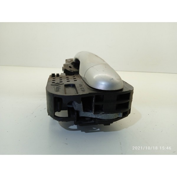 Macaneta Externa Fluence Traseira Esquerda 2011/2017 Prateado Traseira