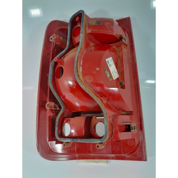 Lanterna Amarok Direita 2010 2016 Original Det 2h1945096b Direito/passageiro Vermelho