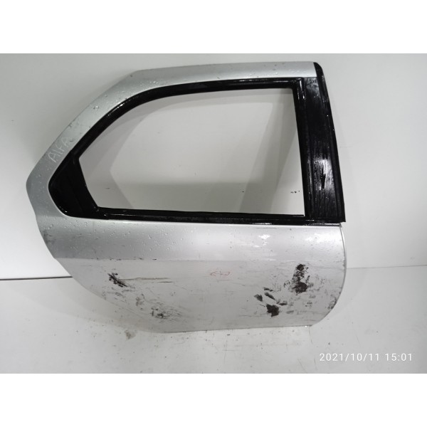 Porta Alfa 156 Traseira Direita 1997 Detalhes Traseira Direita Branco