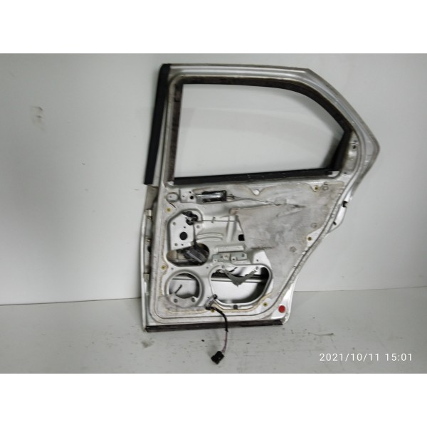 Porta Alfa 156 Traseira Direita 1997 Detalhes Traseira Direita Branco