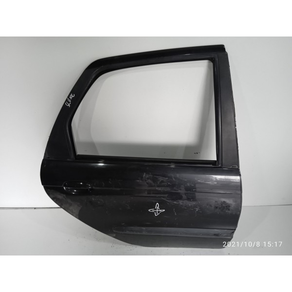 Porta Scenic Traseira Direita 1999/2010 Detalhes Traseira Direita Preto