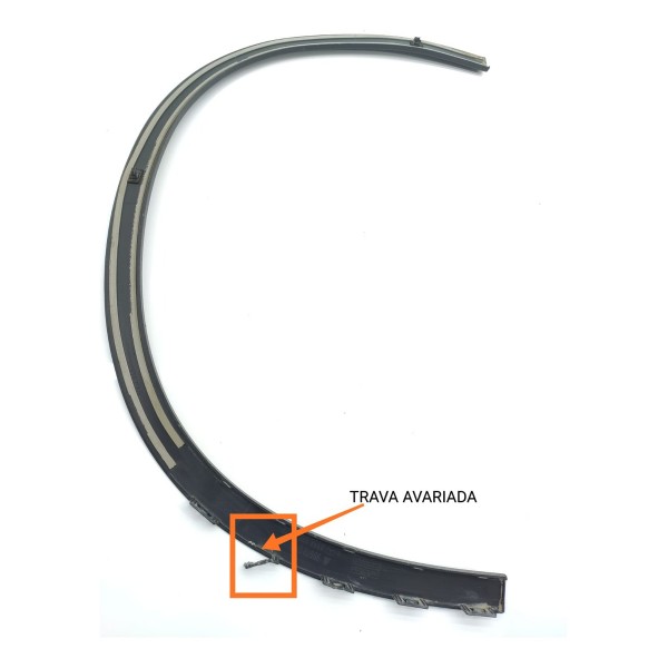 Moldura Friso Paralama Mercedes Gla200 Direito A1568852422