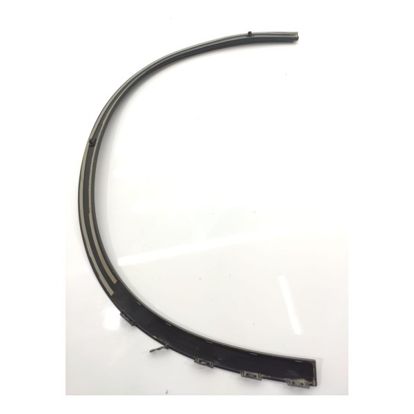 Moldura Friso Paralama Mercedes Gla200 Direito A1568852422