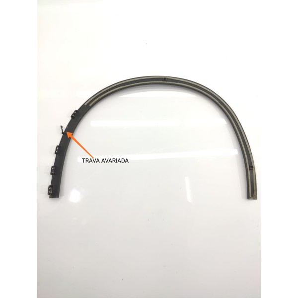 Moldura Friso Paralama Mercedes Gla200 Direito A1568852422
