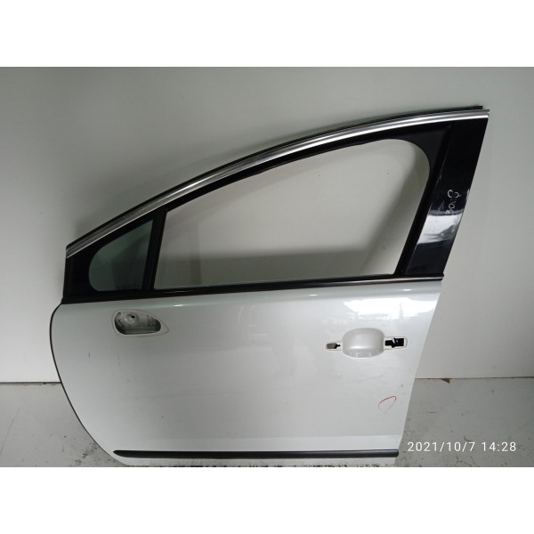 Porta Peugeot 3008 Dianteira Esquerda 2012 2015 2016 2017 Dianteira Esquerda Branco