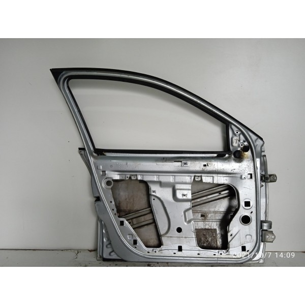 Porta Megane Dianteira Esquerda 2008 2009 2010 2011 2013 Det Dianteira Esquerda Prateado