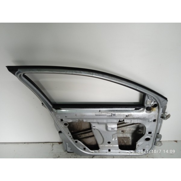 Porta Megane Dianteira Esquerda 2008 2009 2010 2011 2013 Det Dianteira Esquerda Prateado