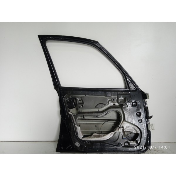 Porta Xsara Picasso Dianteira Esquerda 2000 Detalhes Dianteira Esquerda Preto