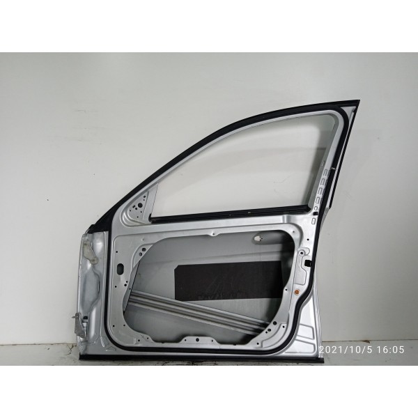 Porta Mercedes C180 Dianteira Direita 2008/2014 Dianteira Direita Prateado