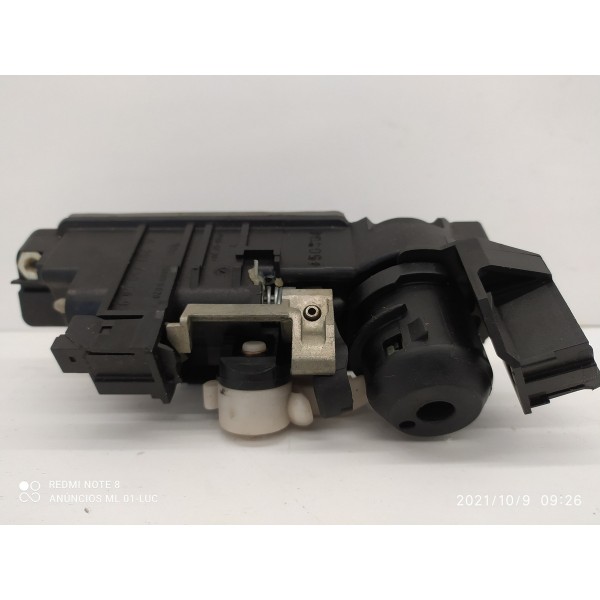 Macaneta Tampa Traseira Mercedes Slk 200 350 A2037500693