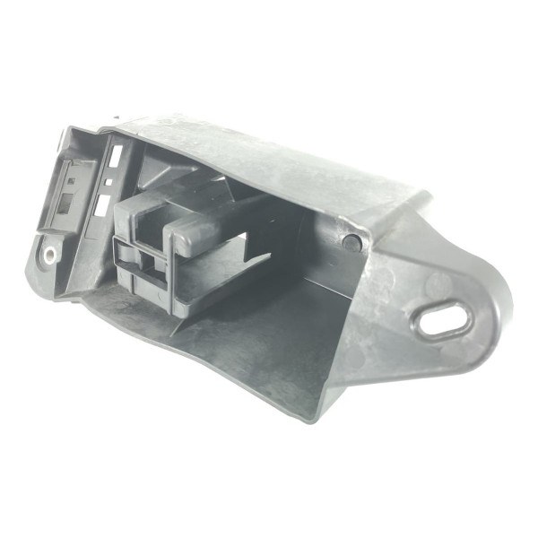 Caixabateria Auxili Mercedes Gla200 Cla A200 250 A2465402403