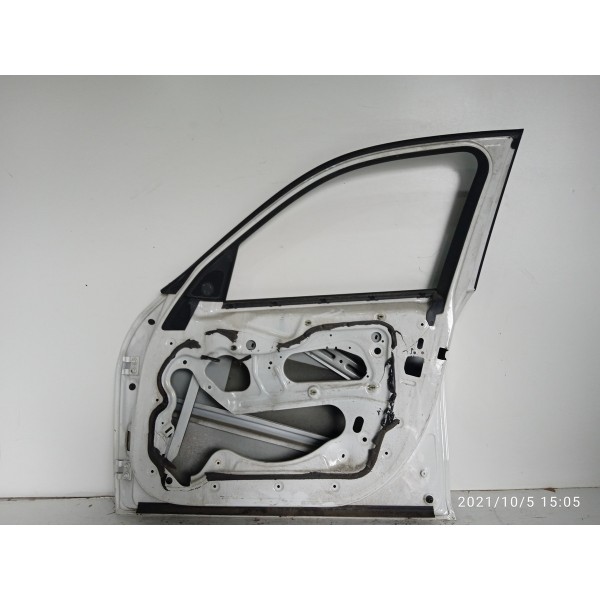 Porta Bmw X1 Dianteira Direita 2009 2010 2011 2012 2013/2015 Dianteira Direita Branco