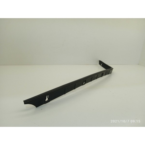 Guia Vedação Porta Bmw Z4 Direito 2013 2014 A 2017